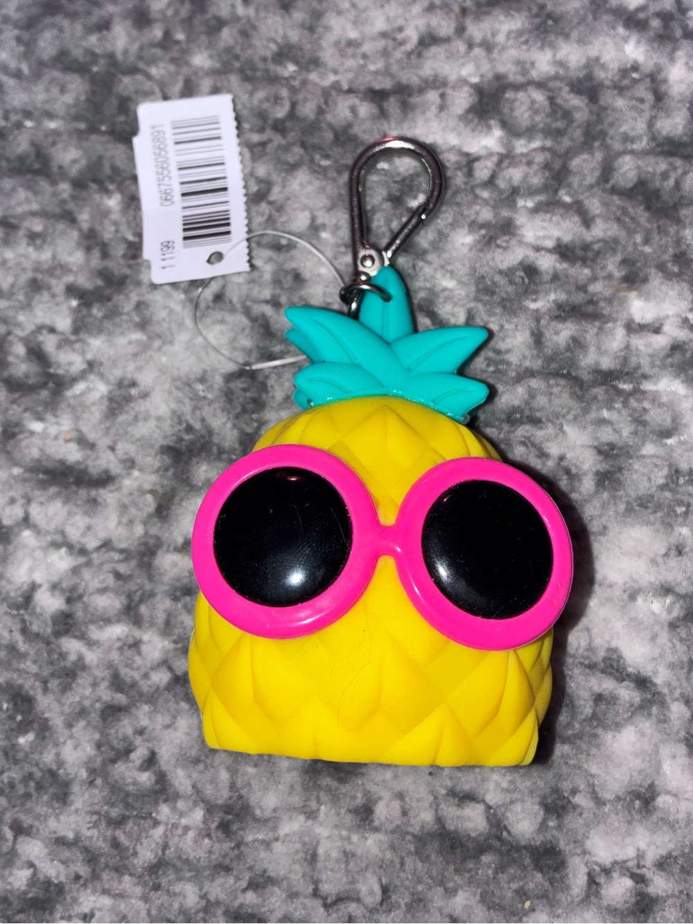 NWT Bath and body works pocketbac hand sanitizer holder Pineapple Sunglasses